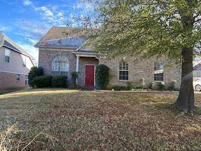 2716 Green Turtle Trl Memphis, TN 38016