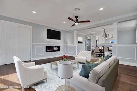 63 Puerto Vallarta St Toms River, NJ 08757