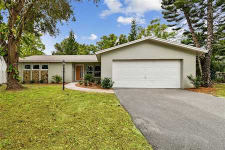 8464 136th St Seminole, FL 33776