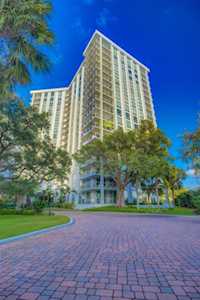 1111 N Gulfstream Ave #4A Sarasota, FL 34236