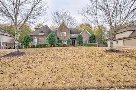 1161 S Indian Wells Dr Collierville, TN 38017