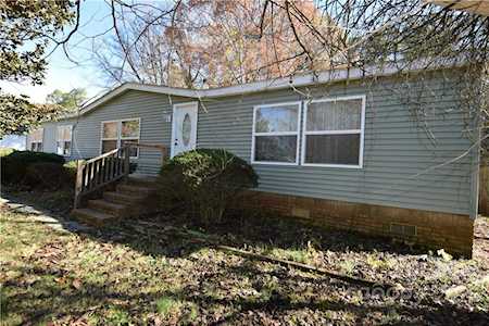 1022 Southwood Dr Clover, SC 29710