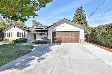 1731 Larkellen Ln Los Altos, CA 94024