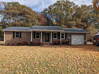 148 Shawna Ln Hillsboro, TN 37342