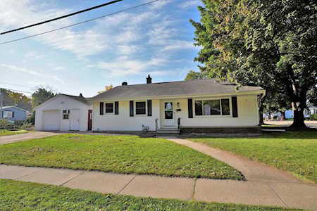 1035 St Paul St Green Bay, City of Green Bay, WI 54304