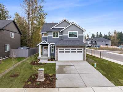 7450 172nd Street Ct E Puyallup, WA 98375