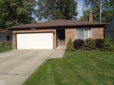 25005 Trombley Harrison Twp, MI 48045