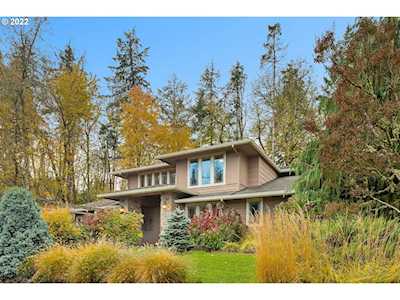 1261 Wells ST Lake Oswego, OR 97034