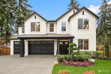 4138 153rd Ave SE Bellevue, WA 98006