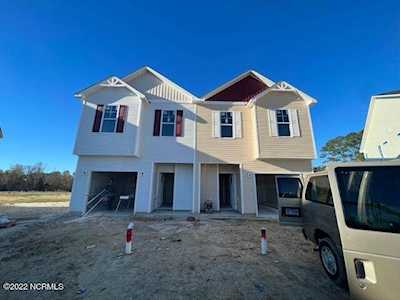 309 Otis Cove Jacksonville, NC 28546