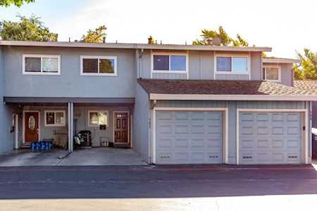 582 Crystalberry Ter San Jose, CA 95129