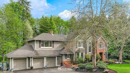 21522 NE 144th Place Woodinville, WA 98077