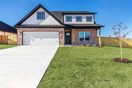 6202 S 59th St Rogers, AR 72758
