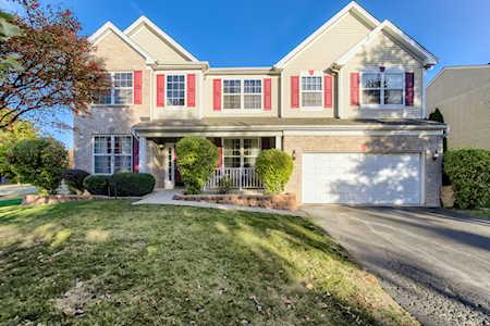 264 Claridge Circle Bolingbrook, IL 60440