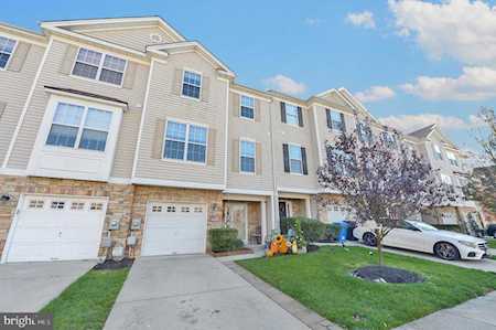 163 Acorn Dr Mount Royal, NJ 08061