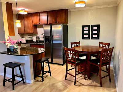 3120 Hennepin Avenue #303 Minneapolis, MN 55408
