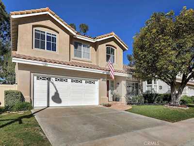 37 Cantata Dr Mission Viejo, CA 92692