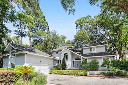 5 Strawberry Hill Rd Hilton Head Island, SC 29928