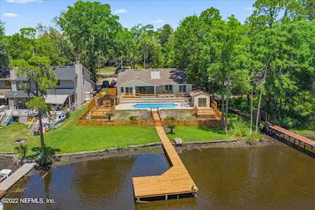 5590 La Moya AVE Jacksonville, FL 32210