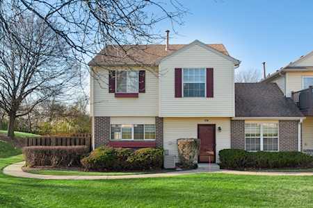 61 Le Jardin Ct Buffalo Grove, IL 60089