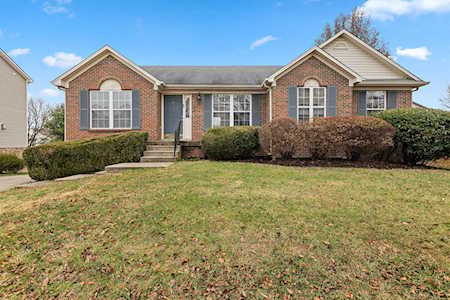 2916 Sandersville Rd Lexington, KY 40511