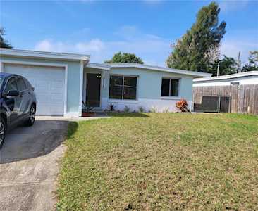 9024 Orchid Dr Seminole, FL 33777