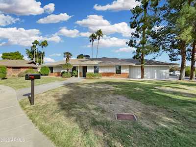2062 E Downing Street Mesa, AZ 85213