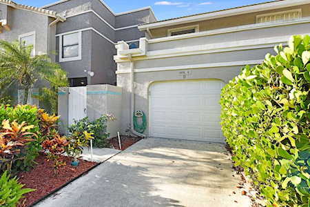 5495 Monterey Circle #D Delray Beach, FL 33484