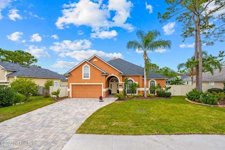 12913 The Woods DR S Jacksonville, FL 32246