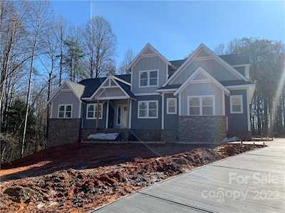 7748 Juniper Ln Denver, NC 28037