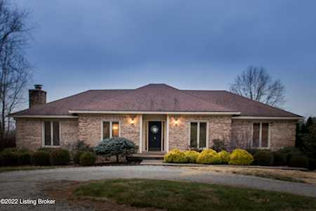 1908 Mayfield Dr Crestwood, KY 40014