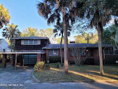 2925 Bethel CT Jacksonville, FL 32207