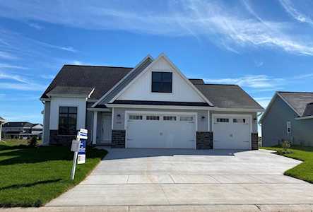 1232 Copilot Way De Pere, WI 54115