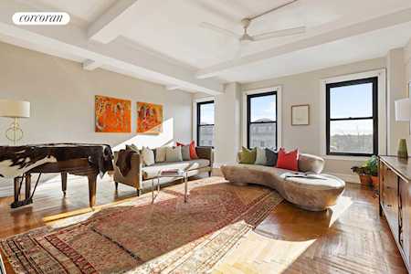 135 Eastern Parkway #8A Brooklyn, NY 11238