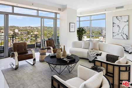 10800 Wilshire Blvd #1902 Los Angeles, CA 90024