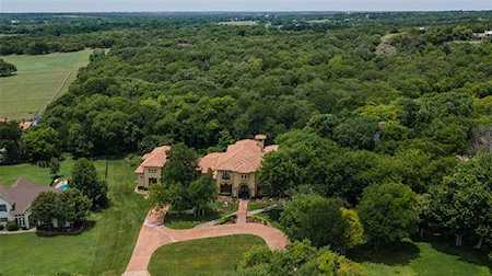 167 Kortney Drive Hudson Oaks, TX 76087