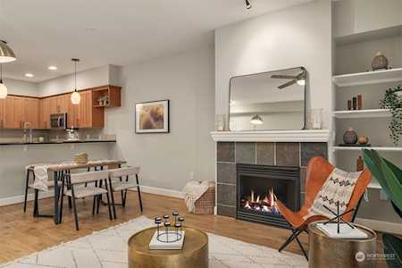 2115 201st Place SE #D3 Bothell, WA 98012
