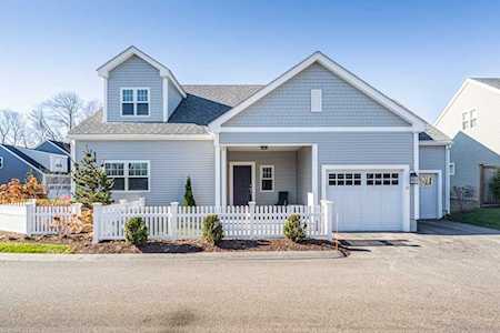 12 Fern Crossing #12 Ashland, MA 01721