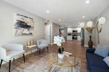 3 Sabrina Way #D Agawam, MA 01001
