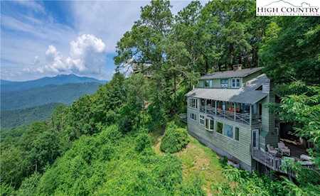 8530 Valley Blvd Blowing Rock, NC 28605
