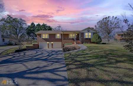33 SE Wesley Trace Cartersville, GA 30120
