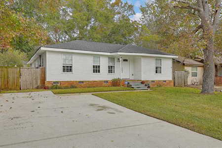 1528 Marietta St North Charleston, SC 29406