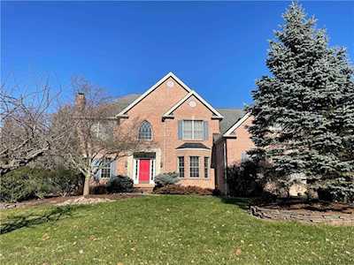2951 Kristin Ct Center Valley, PA 18034