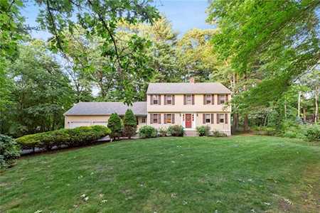 85 Oak Dell Circle East Greenwich, RI 02818