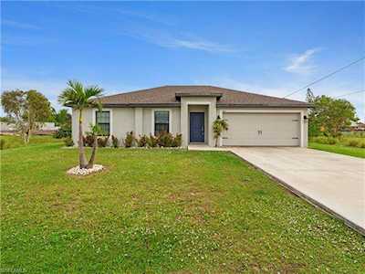 831 Rue Labeau Cir Fort Myers, FL 33913