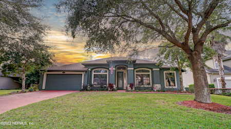 3718 Victoria Lakes DR E Jacksonville, FL 32226