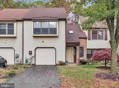 2 Golf Club Way Marlton, NJ 08053