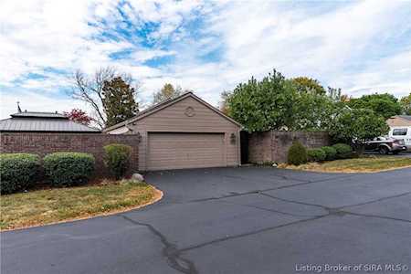 30 Abby Chase Jeffersonville, IN 47130