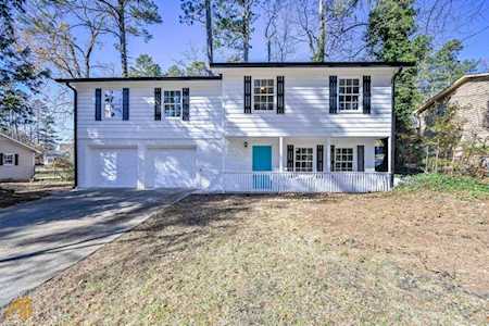3346 SW Heatherwood Lane Marietta, GA 30008