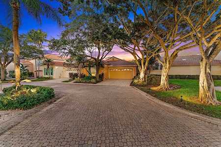 13 Via Del Corso Palm Beach Gardens, FL 33418